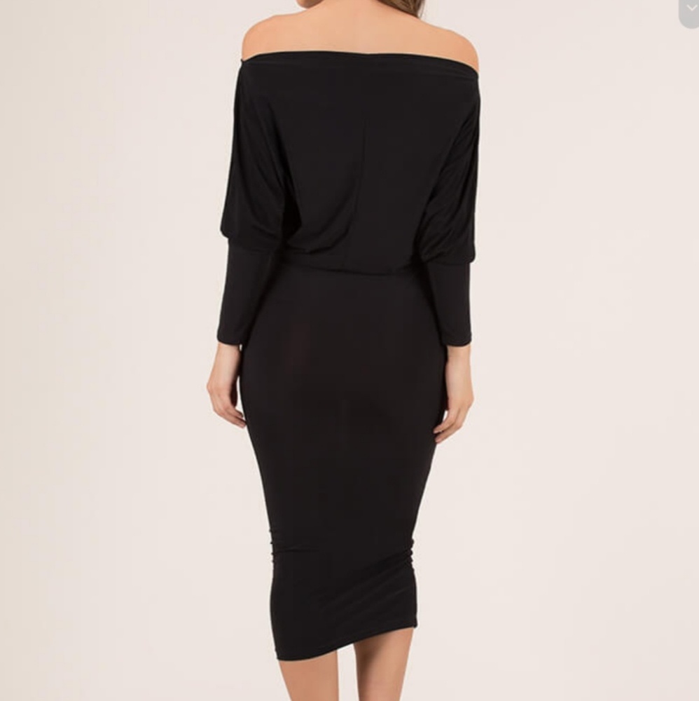 Sale• Off Shoulder Dolman Midi Dress - Black - Picture 3 of 3